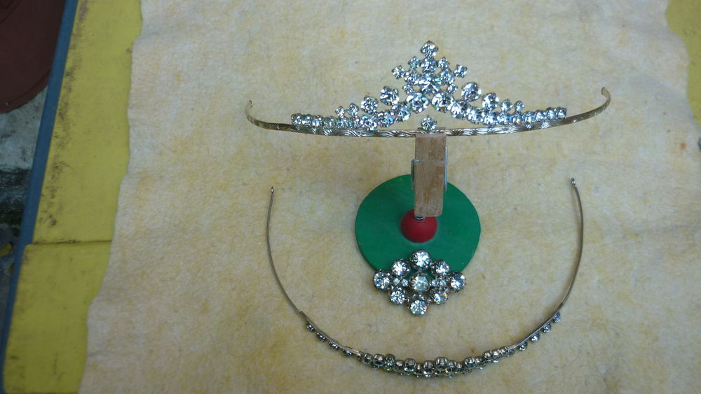 Diad&egrave;me de mari&eacute;e (1920) Bijoux et montres
