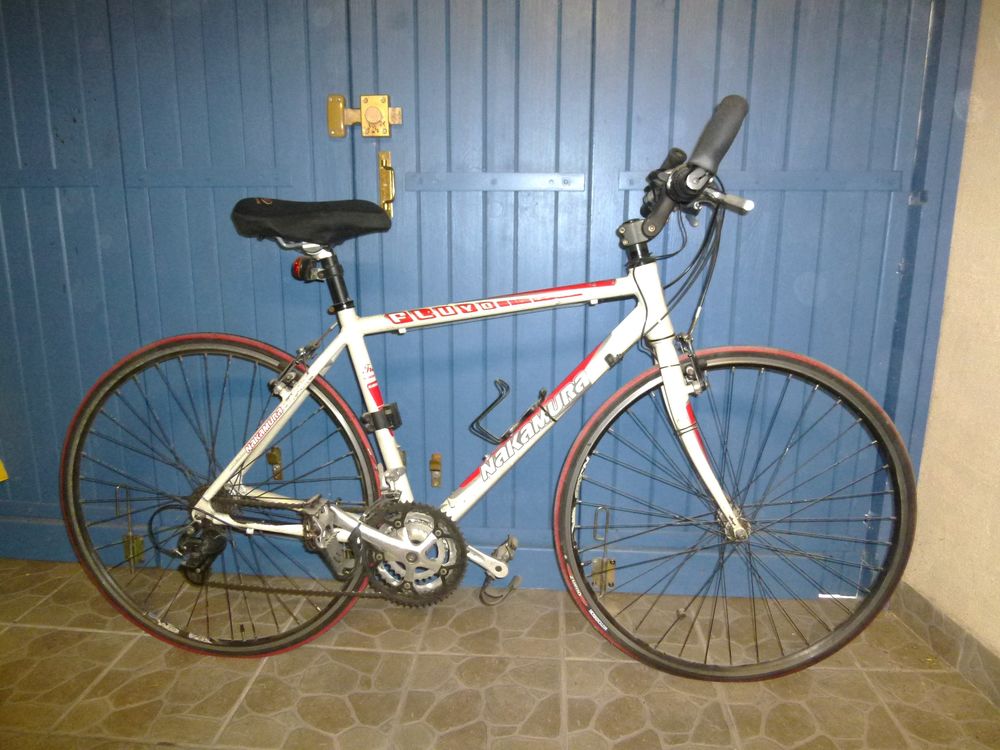 V&eacute;lo route Nakamura Vélos