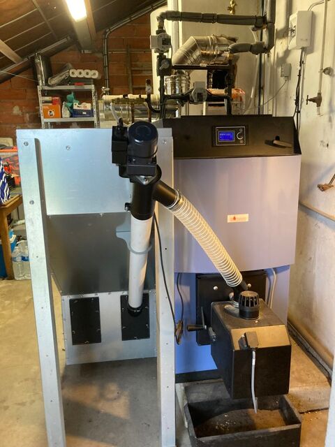 CHAUFFERIE COMPLETE GRANULES 3000 Roullet-Saint-Est�phe (16)