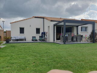  Maison � vendre 5 pi�ces 107 m� La copechagni�re