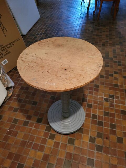 Guridon 10 Clermont (60)