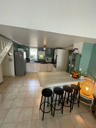  Appartement � louer 2 pi�ces 55 m� Rochemaure