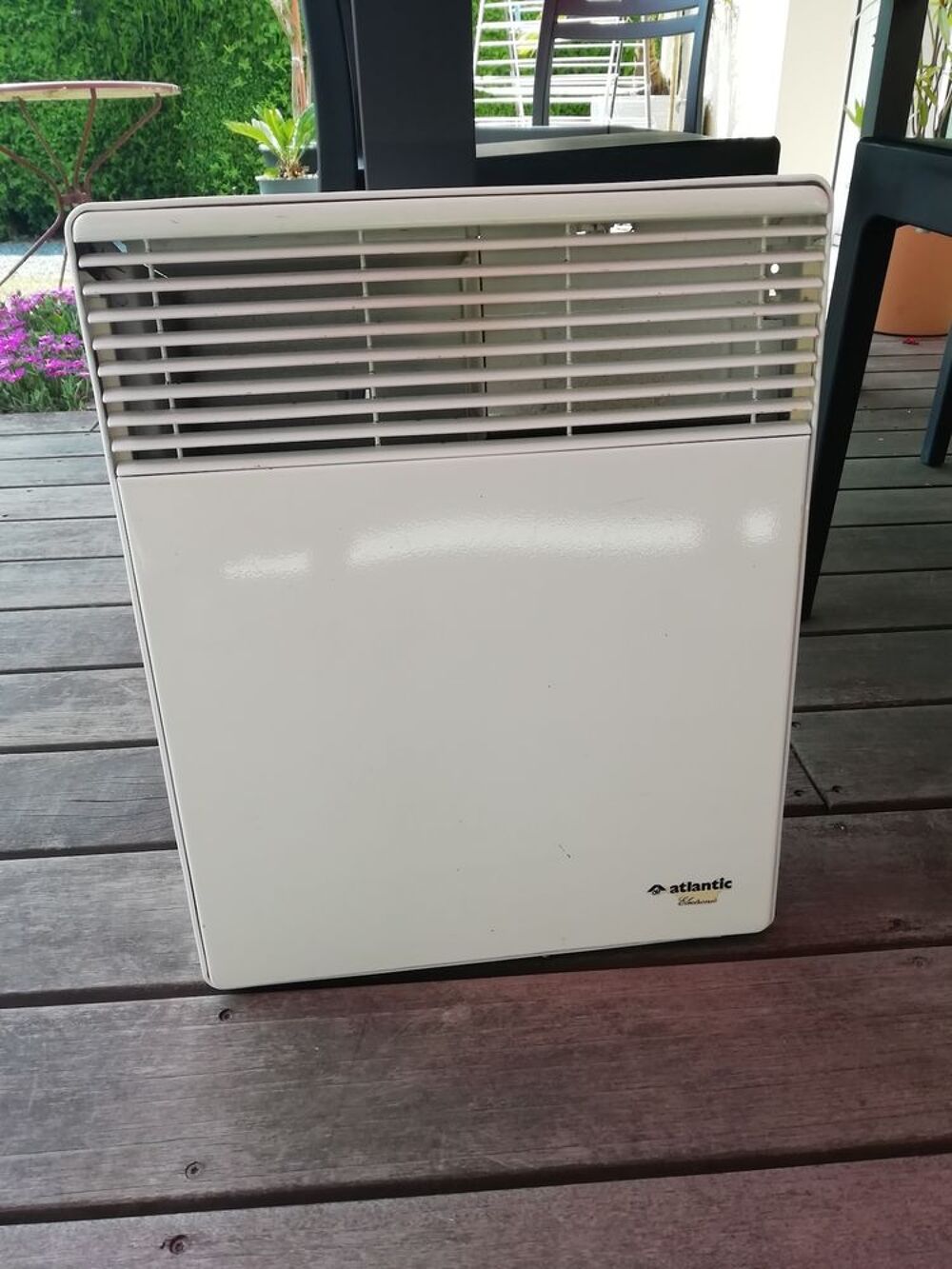 Lot 2 convecteurs 750 W Electroménager