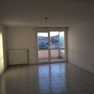  Appartement à louer 3 pièces 67 m² Besançon