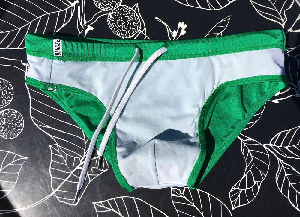 Slip ou maillot de bain Homme BIKKEMBERGS , taille S, Neuf Sports