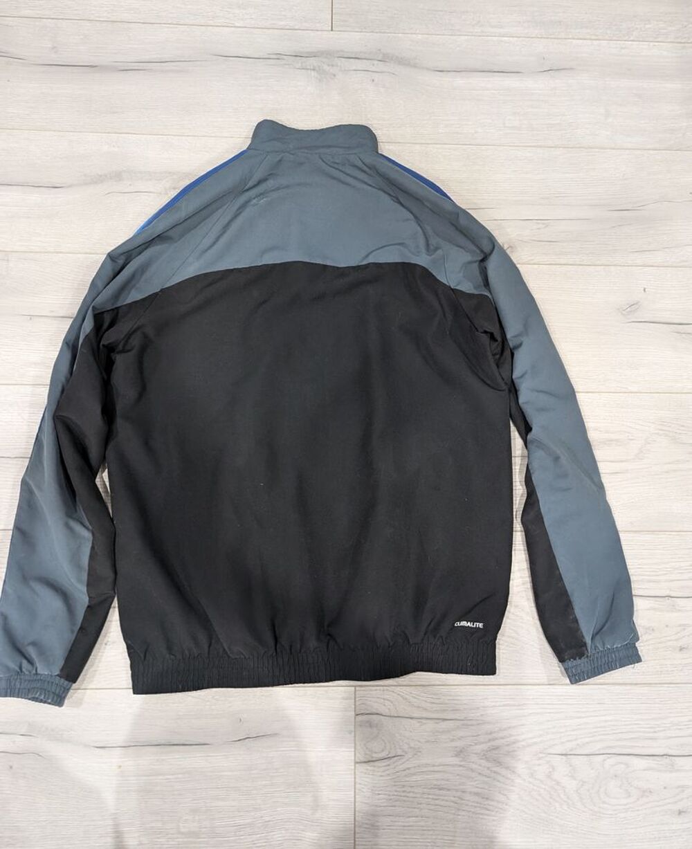 Veste noire et grise Adidas taille 40/42 Vêtements