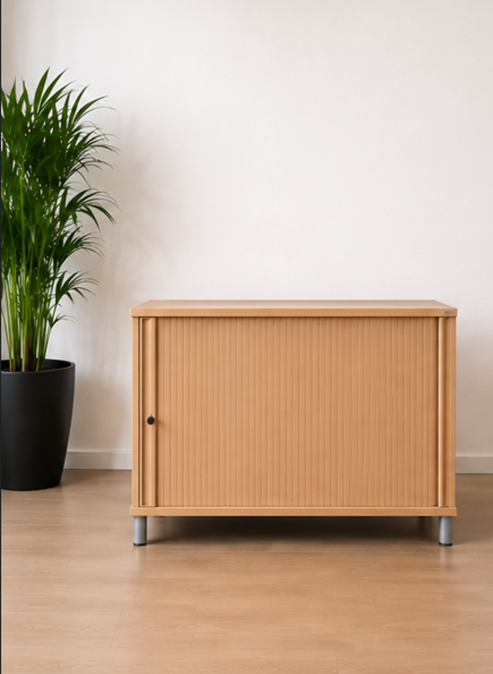 Armoire en bois avec &eacute;tag&egrave;re r&eacute;glable Meubles