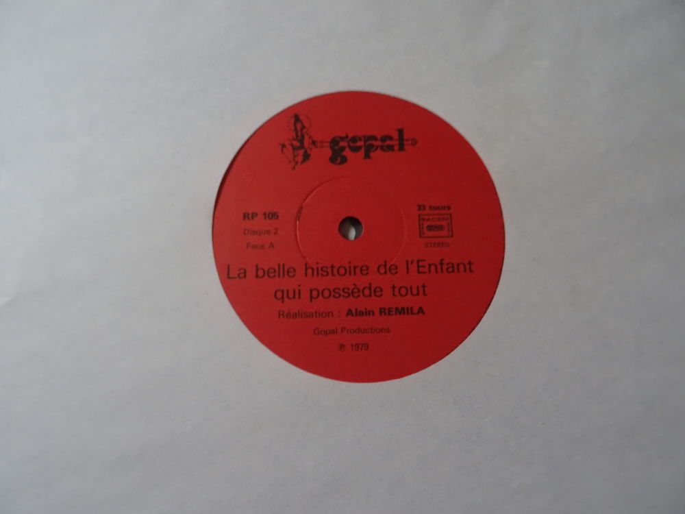 un double album" l'enfant qui poss&egrave;de tout" CD et vinyles