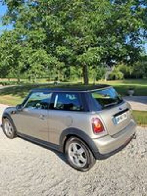 Cooper Coupe 122 ch Pack John Works Ext&eacute;rieur 2010 occasion 61100 La Lande-Patry