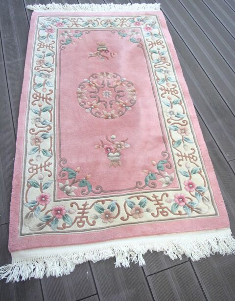 TAPIS EN POURE LAINE COULEUR VIEUX ROSE 180 Champigny (51)