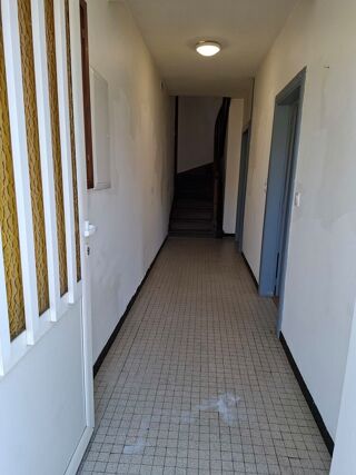  Maison � louer 5 pi�ces 75 m� Engomer