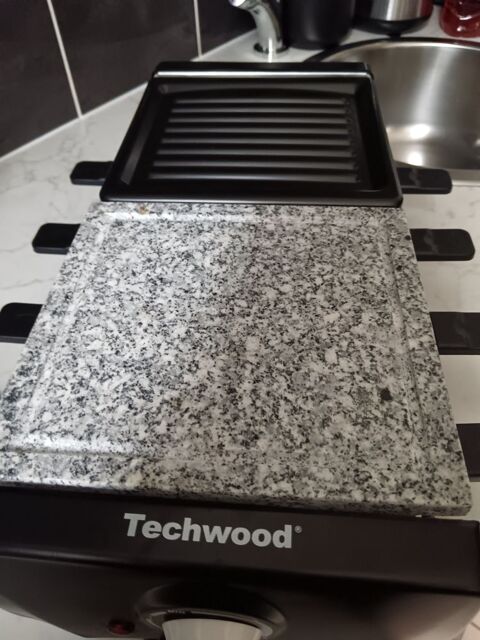 RACLETTE GRILL PIERRE  GRILLER NEUVE TECHWOOD 40 Charenton-le-Pont (94)