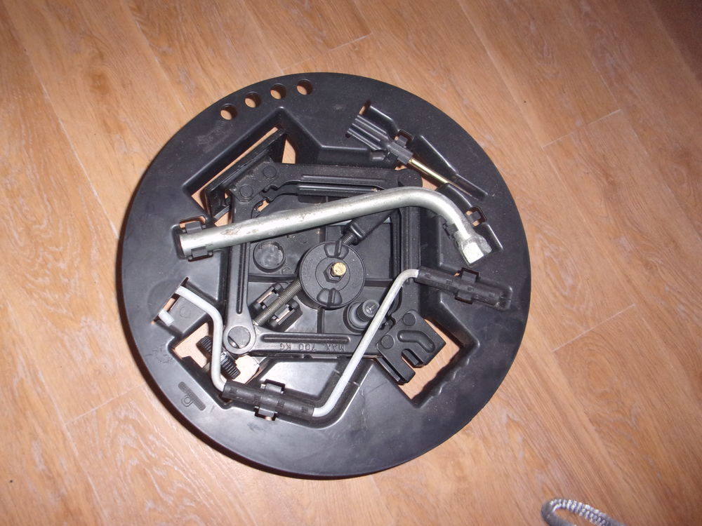 Kit pour roue de secour Bricolage