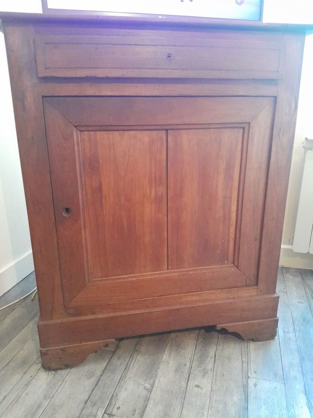 Vaisselier 1 porte en merisier massif Meubles