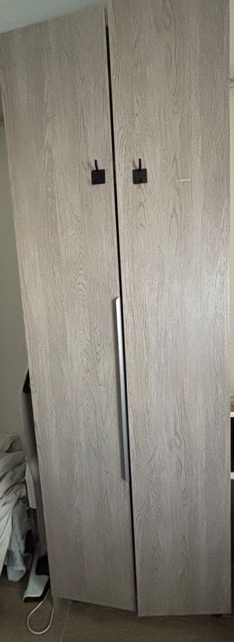 Lot de 2 armoires 2 portes 1 Gennevilliers (92)