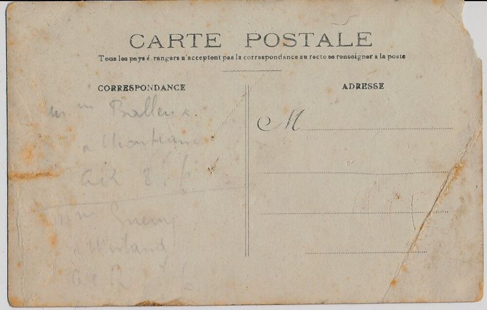 12. CPA PHOTO Famille Balleux &agrave; Montfranc (Aveyron) 