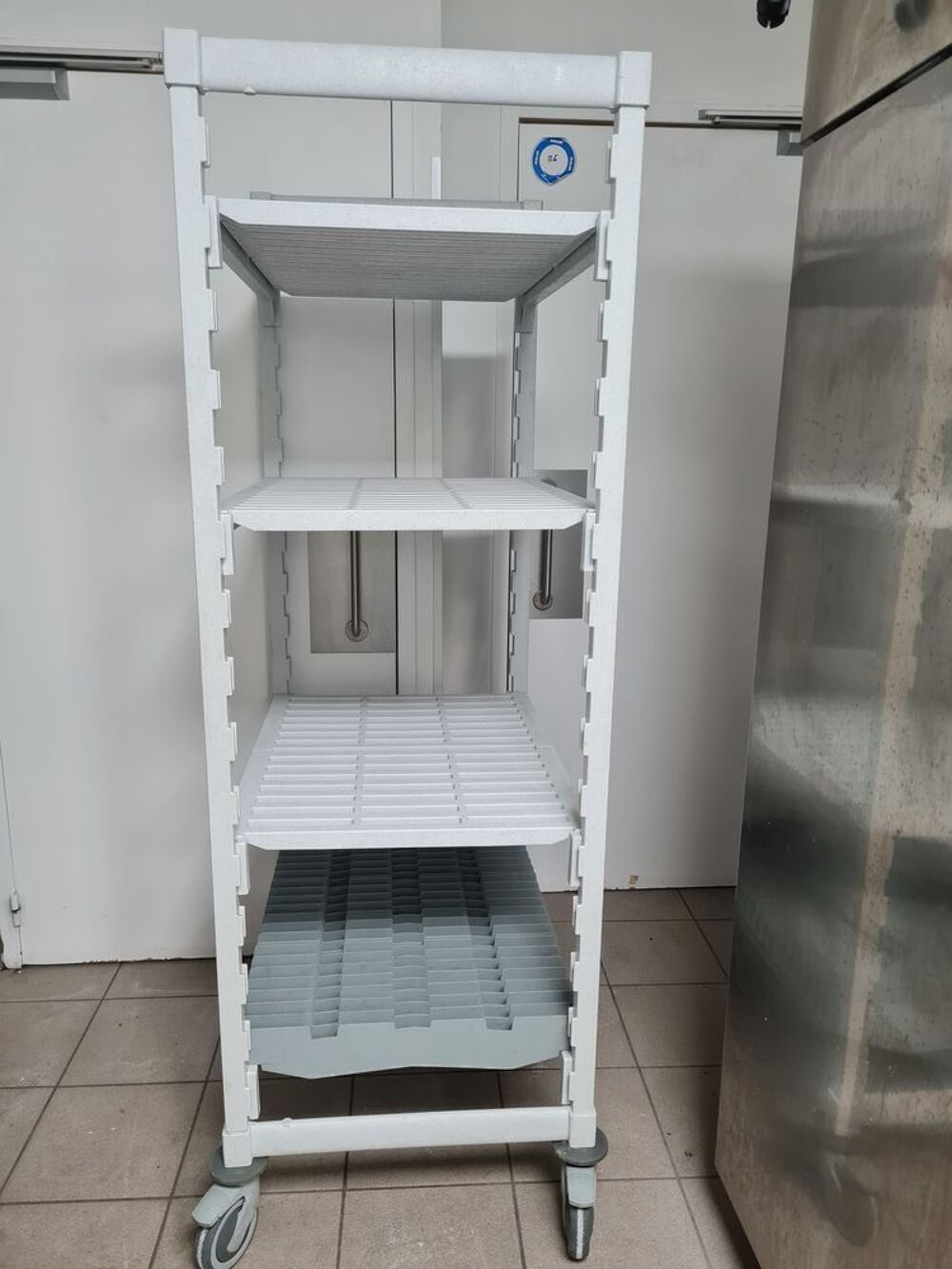 &Eacute;tag&egrave;re plastique Electroménager