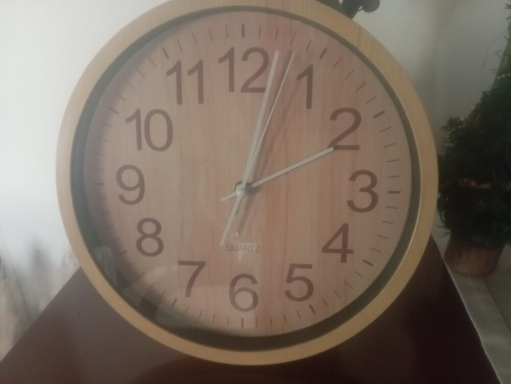 Horloge Murale en Bois Décoration