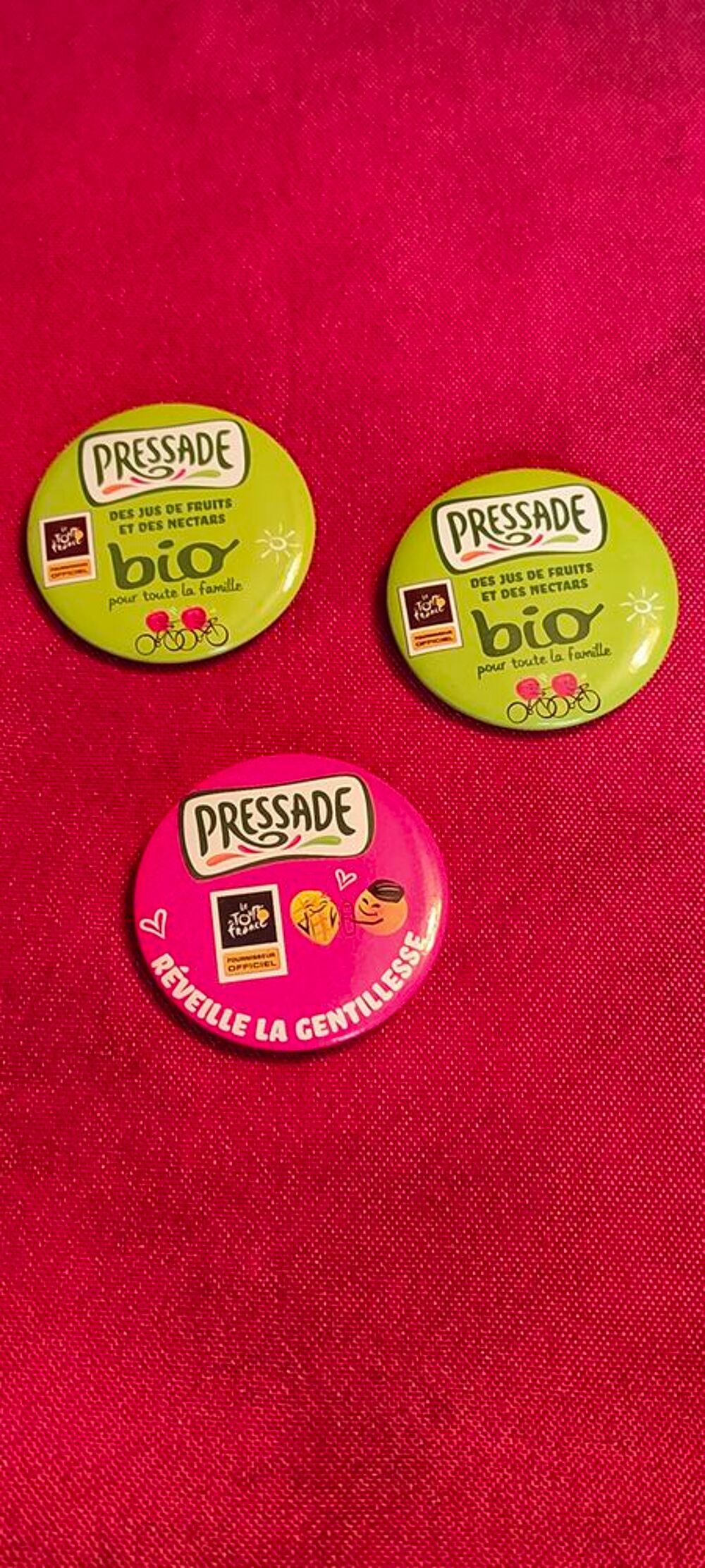 3 badges pressade bio du tour de france 