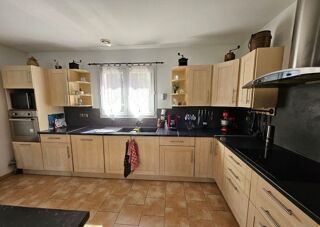  Maison � vendre 8 pi�ces 150 m�