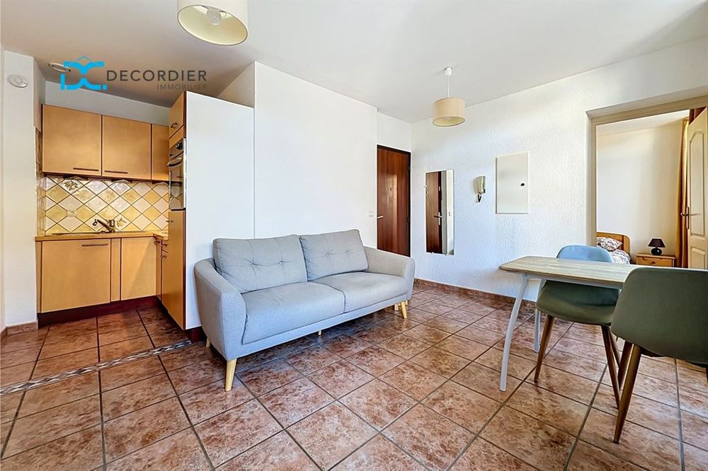 Vente Appartement EVIAN HYPERCENTRE T2 PROCHE EMBARCADERE Evian les bains