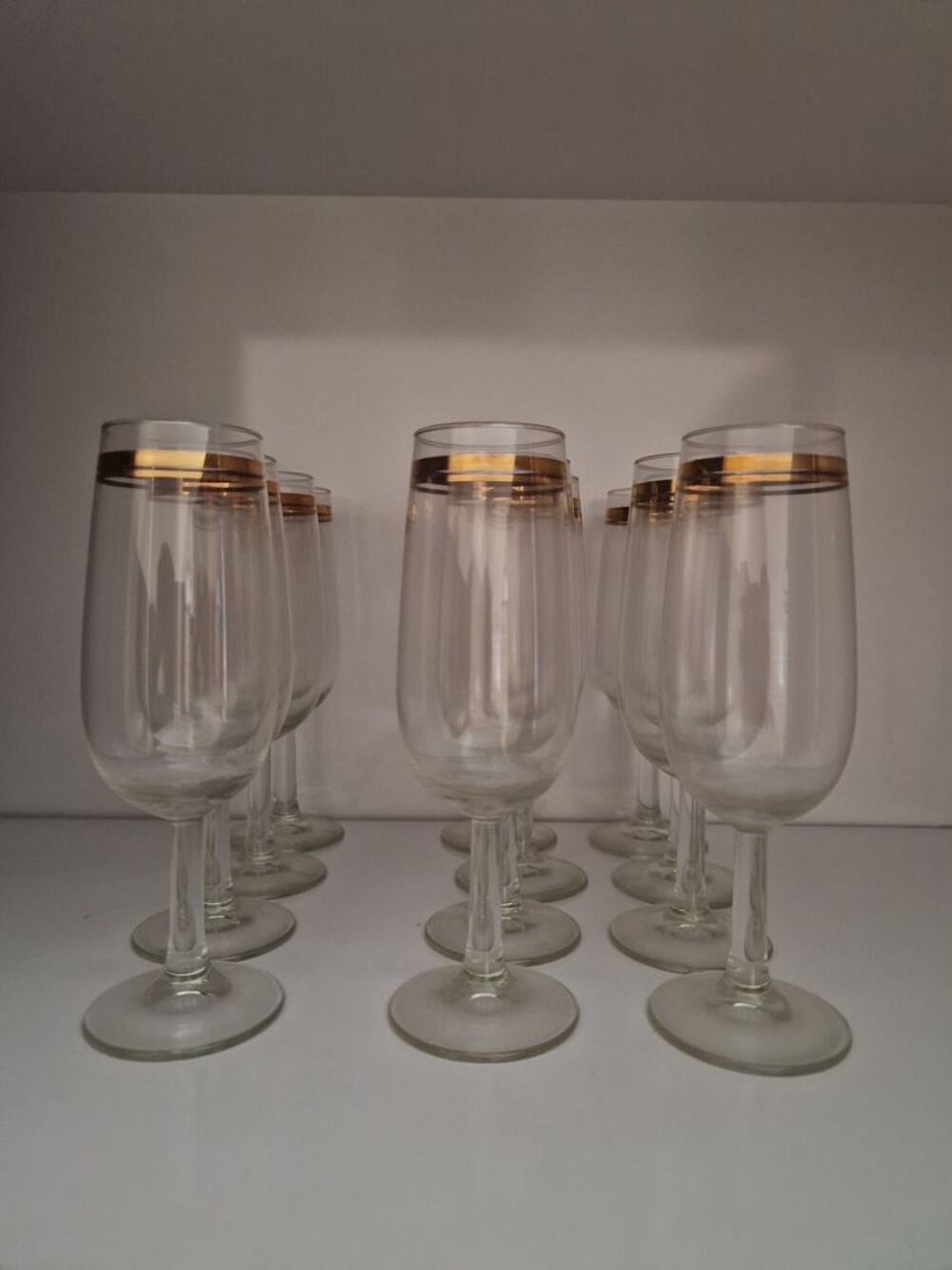 Lot de 12 &eacute;l&eacute;gantes flutes &agrave; champagne Décoration