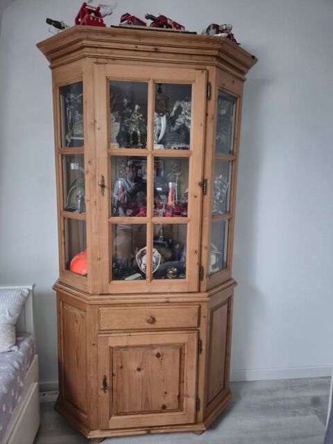 Belle Vitrine 
Bois naturel 
150 Batz-sur-Mer (44)