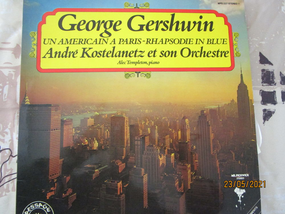 lot de 2 disques vinyles de jazz : 
GERSHWIN ET REINHARDT CD et vinyles