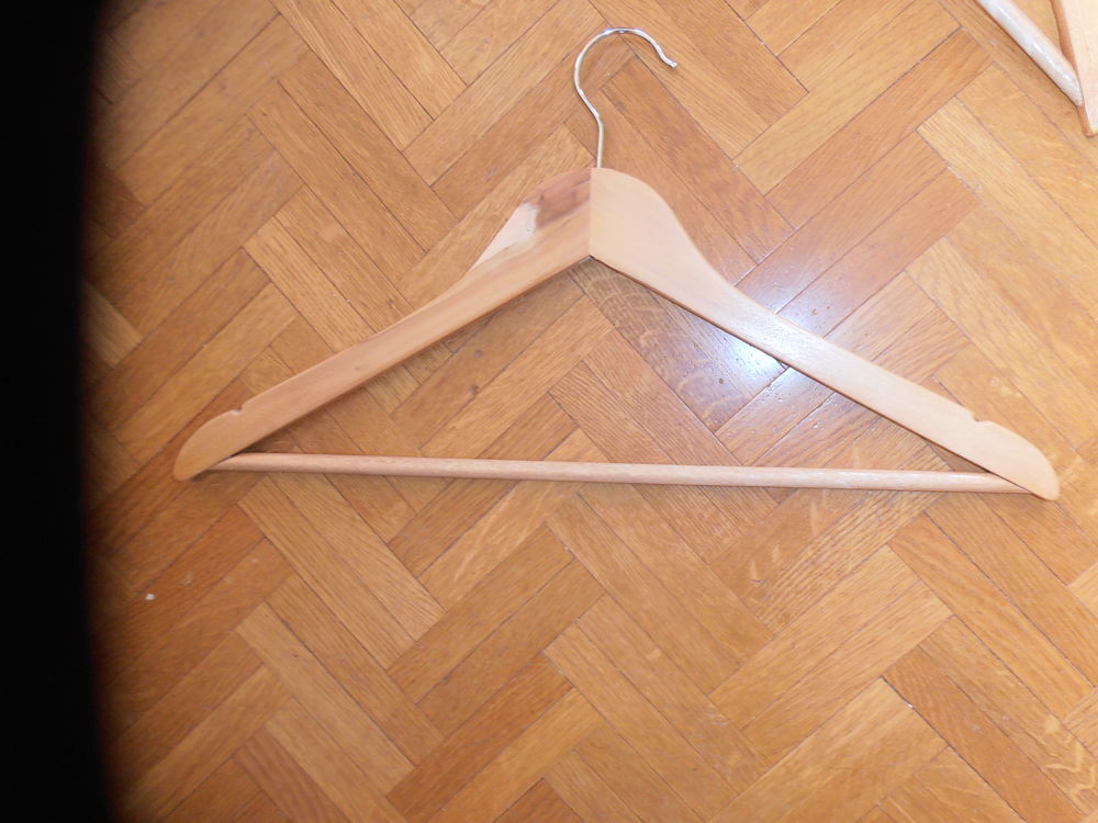 Cintres en bois Décoration