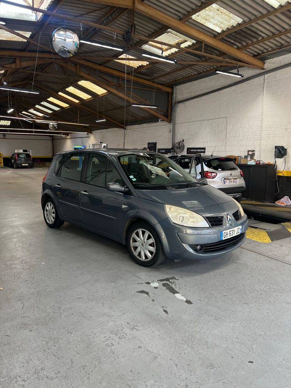 Grand Sc&eacute;nic II Grand Scenic 1.5 dCi 100 Pack Expression 2008 occasion 59000 Lille