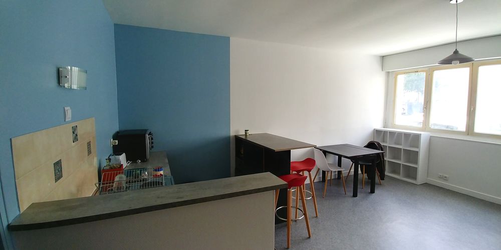 Location Appartement Grand Studio meublé calme,clair république 31 m2 + mezzanine Nantes
