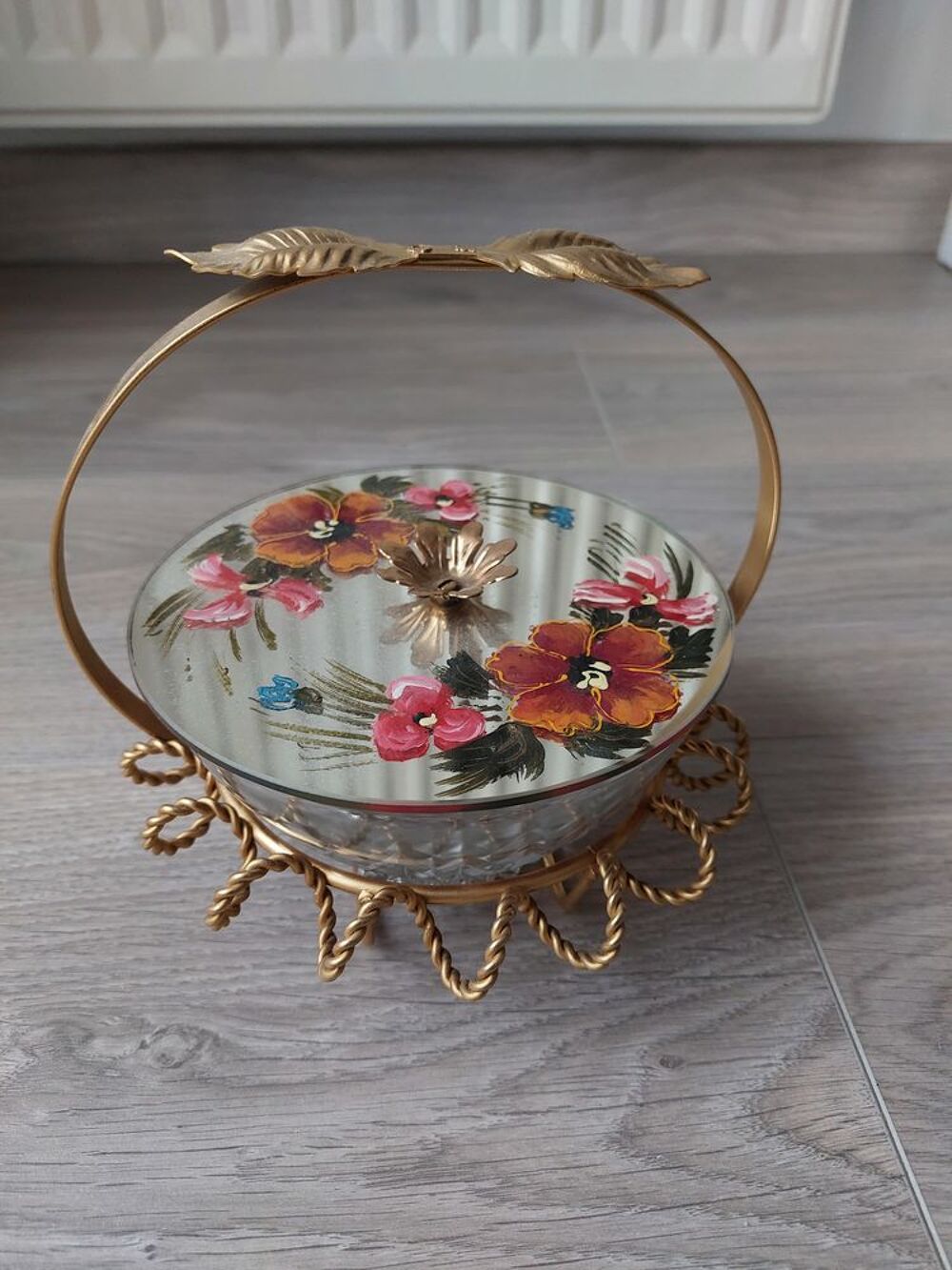 Bonbonni&egrave;re verre laiton ann&eacute;es 50 vintage Décoration