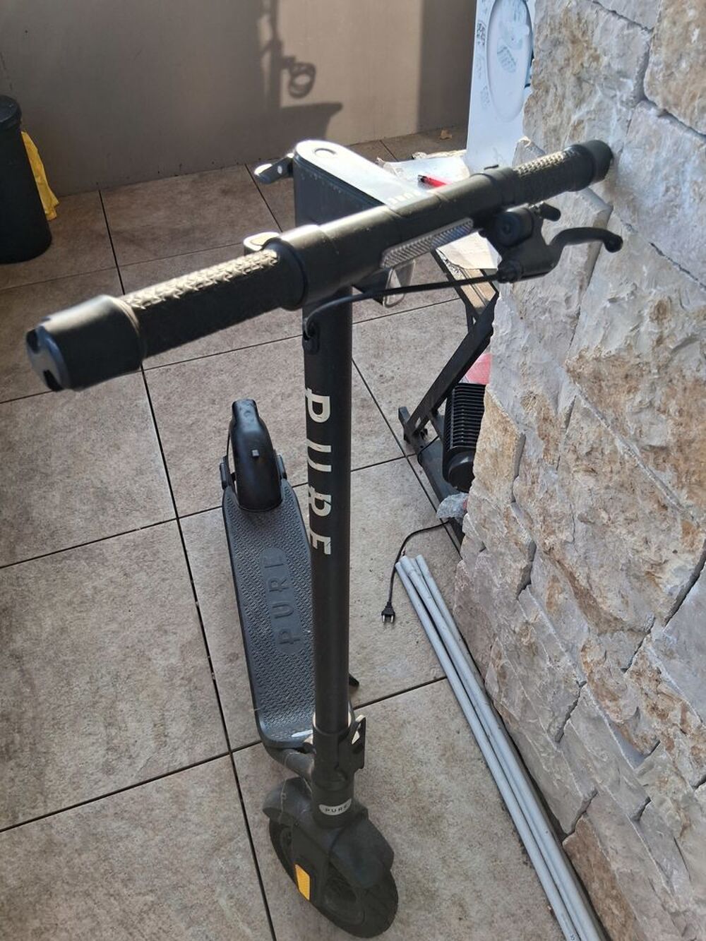 trottoir peu servi &eacute;tat parfait Vélos
