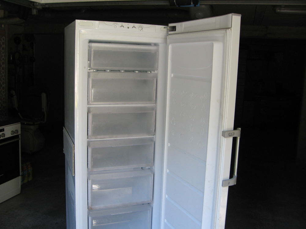 congelateur armoire 6 tiroirs Electroménager
