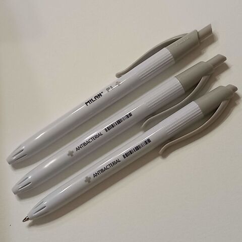 Lot de 3 stylos  bille,  encre bleue, antibactrien, sries 5 Saumur (49)
