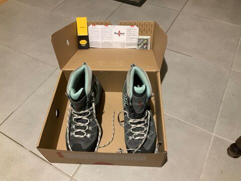 Chaussures de randonne femme 80 Avignon (84)