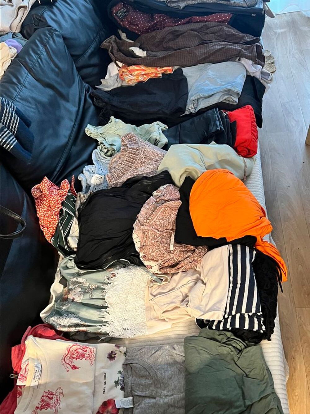 Lots de v&ecirc;tements ! Vtements