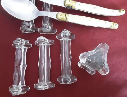 six repose- couverts en verre massif transparent, 5 Pontoise (95)