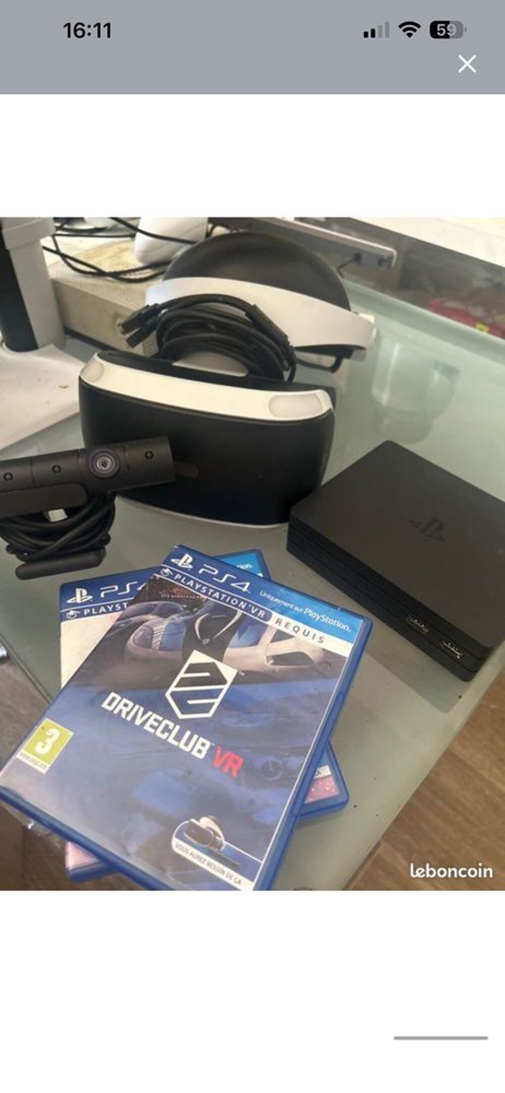 casque virtuel PSVR1(PS4-PS5) Consoles et jeux vidéos
