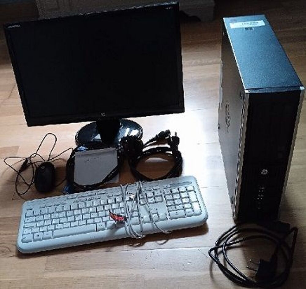 Ordinateur de bureau complet Matériel informatique