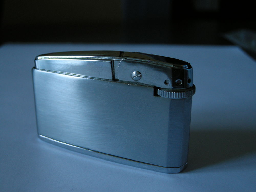 Briquet a gaz. 