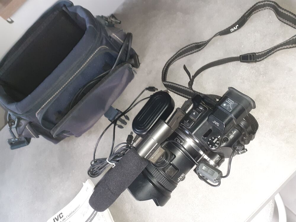 Camescope JVC GC PX100BE Photos/Video/TV