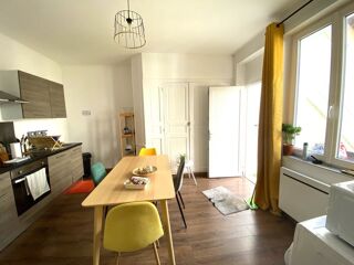  Immeuble � vendre 107 m�
