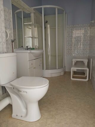  Appartement à louer 1 pièce 40 m²