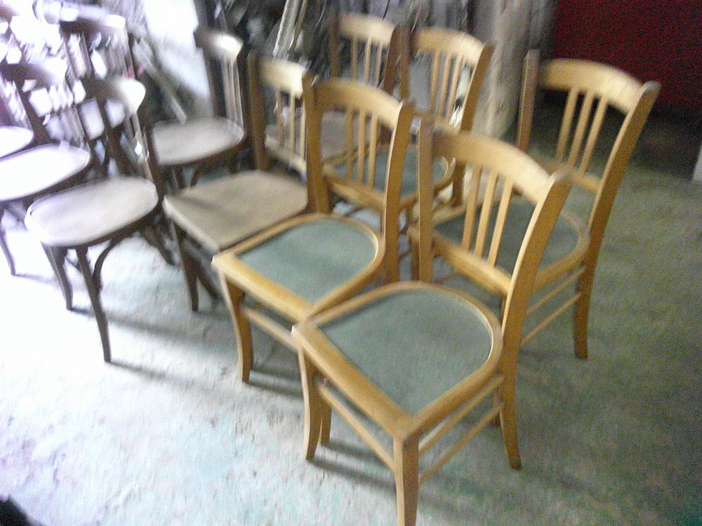 chaises tables et tabourets en formica Meubles