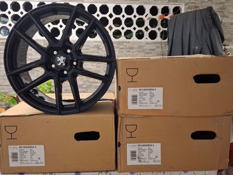 Pi&egrave;ces et &eacute;quipements Voiture Pi&egrave;ces et &eacute;quipements Voiture  occasion Matoury 97351