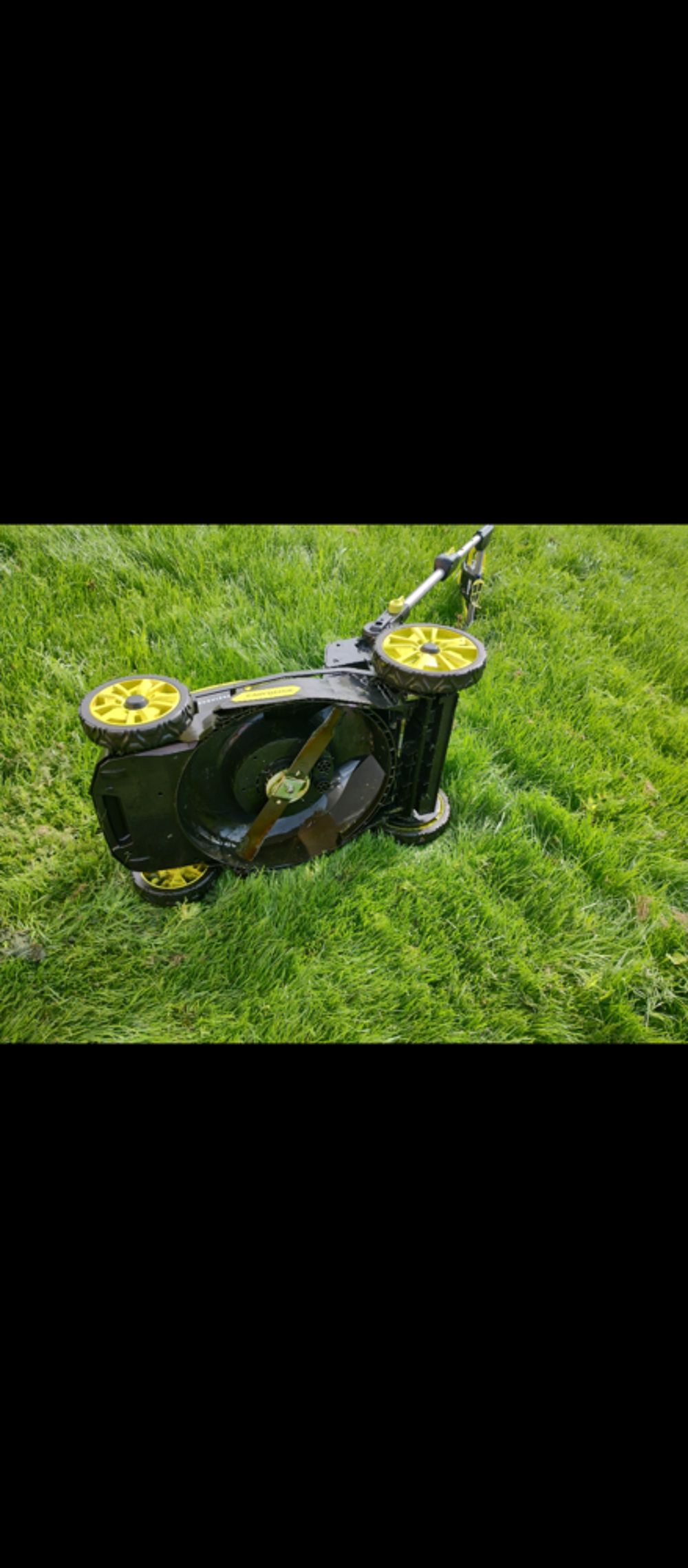 Tondeuse &agrave; batterie Jardin