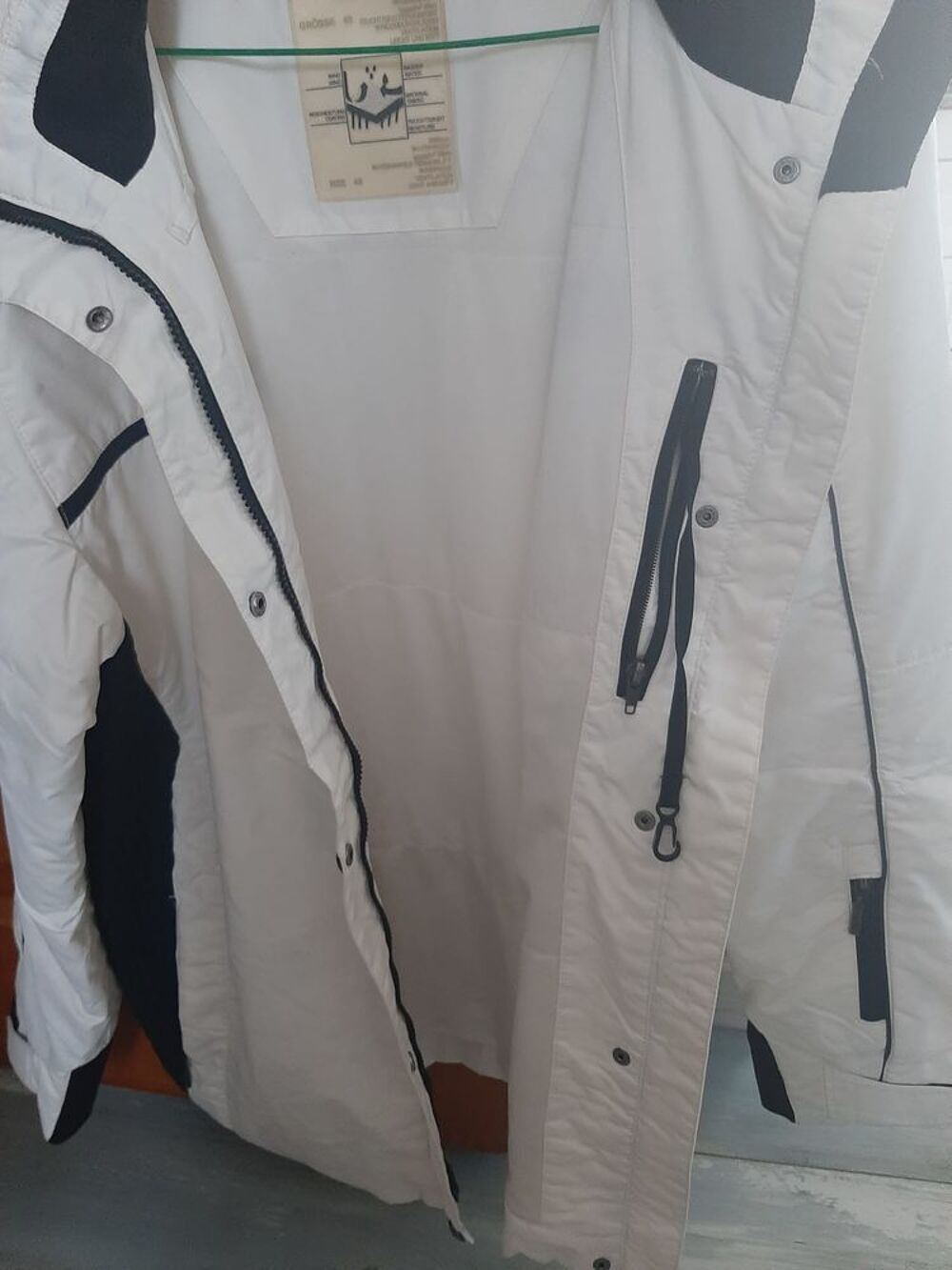 ANORAK SKI BLANC ET BLEU MARINE Vêtements