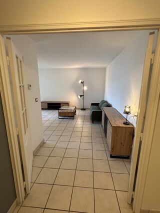  Appartement à louer 2 pièces 59 m²