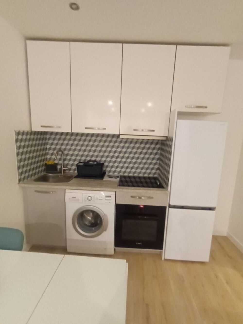 Location Appartement STUDIO 27 M2 RUE ASSOMPTION Paris 16